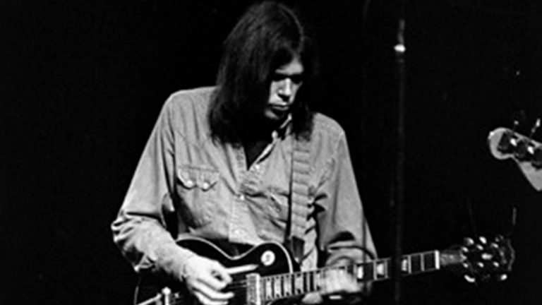 Neil Young 1970 Bn Web