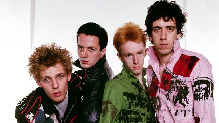The Clash 1977