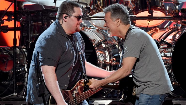 Wolfgang y Eddie Van Halen 2015