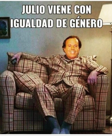 Ha llegado julio... y con el nuevo mes, los memes de Julio Iglesias