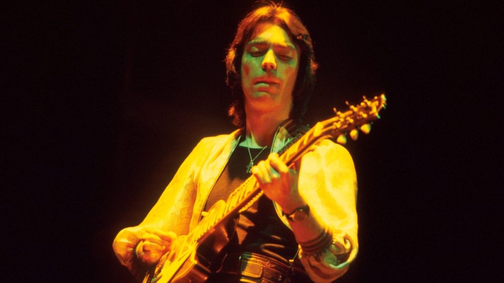 Steve Hackett 1975 Genesis