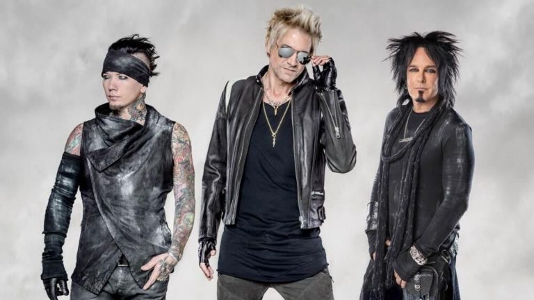 SIXXAM1