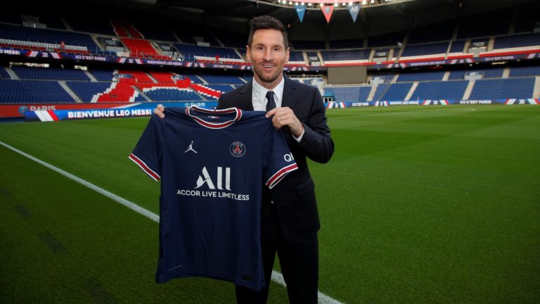 Lionel Messi 2021 PSG