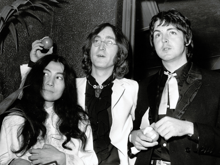 Yoko Ono y The Beatles