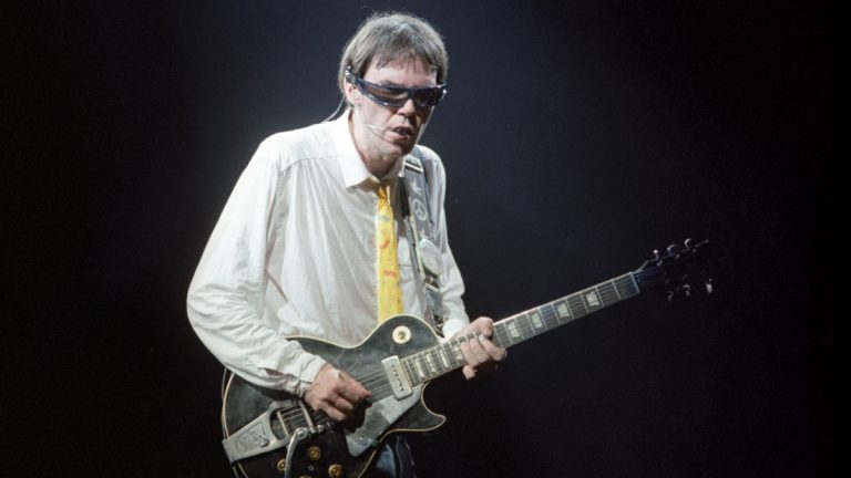 Neil Young 1982 Getty Web