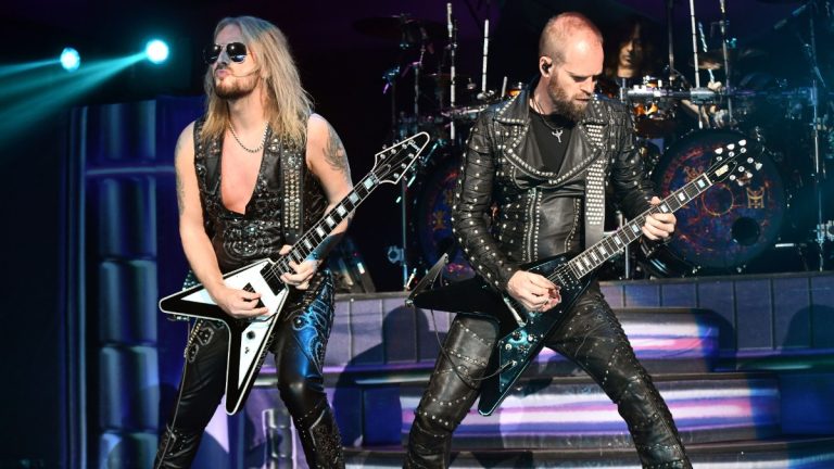 Judas Priest echó pie atrás y volverá a tener dos guitarras — Futuro Chile