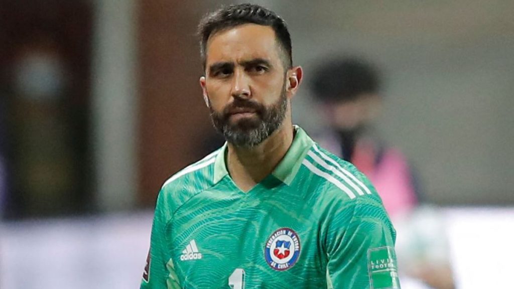 Claudio Bravo 2022 Chile Argentina Getty Web