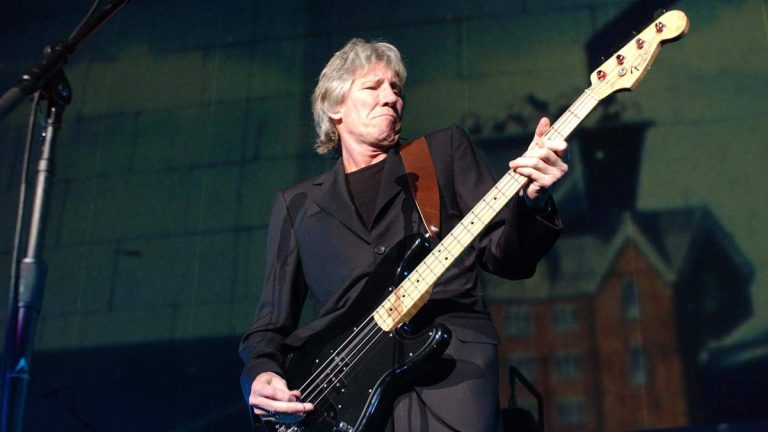 Roger Waters 2002 Web
