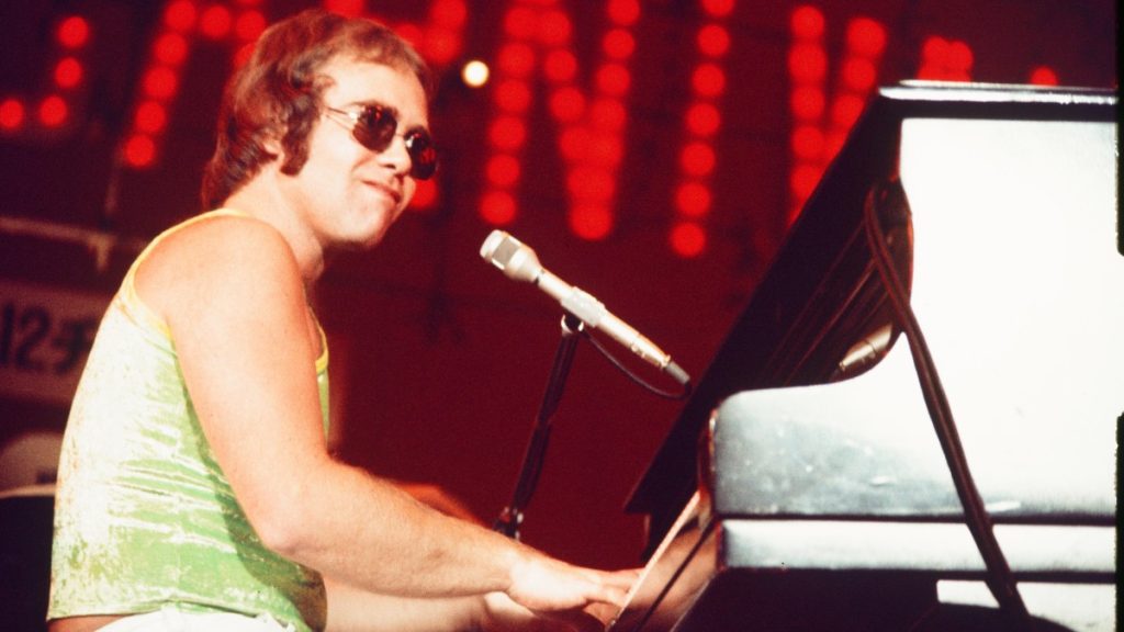ELTONJOHN1