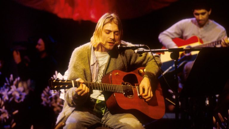 Kurt Cobain 1993 Unplugged Getty 02 Web