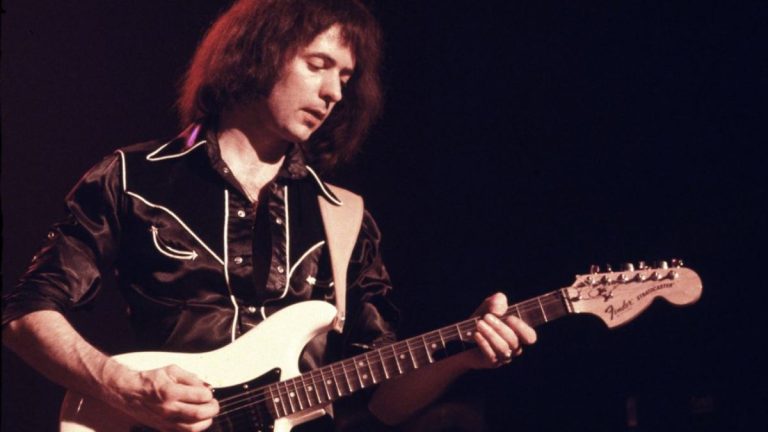 Ritchie Blackmore Rainbow Fender Web