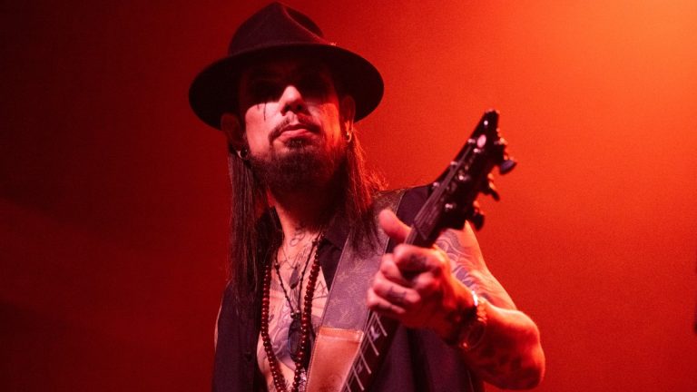 Dave Navarro 2021 Los Angeles Getty Web