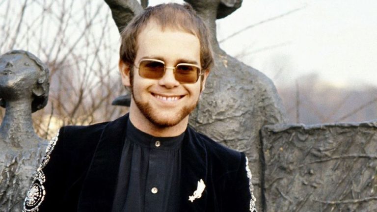 Elton John 1972 Honky Chateau