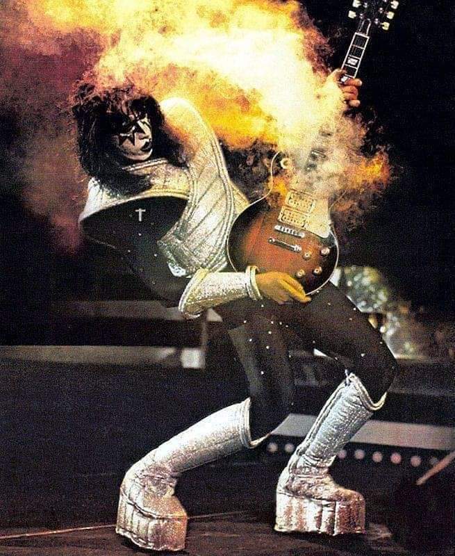 Ace Frehley Kiss En Vivo