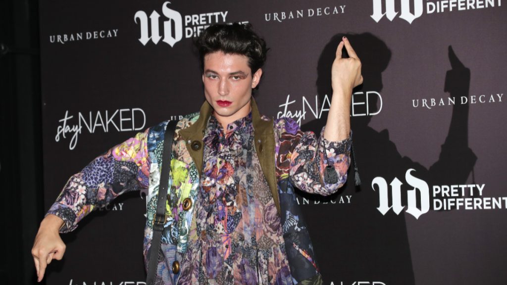 Ezra Miller (1)
