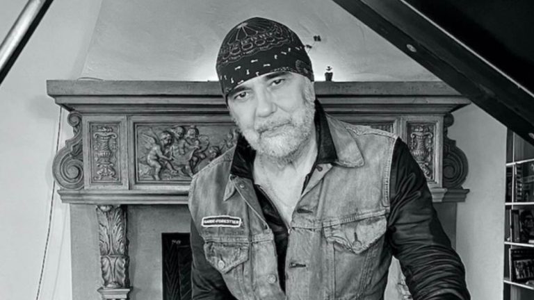 Daniel Lanois