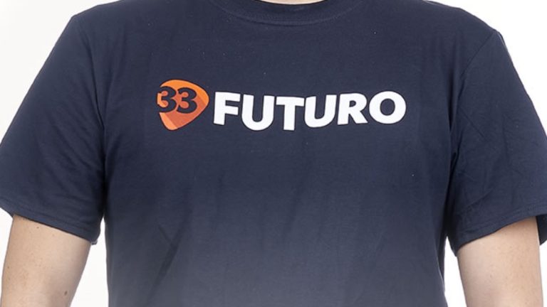 Futuro 33 Polera Web