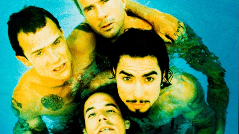 Red Hot Chili Peppers 1995 Getty Web