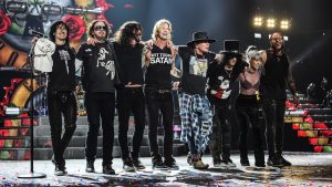 Guns N Roses 2017 Billboard Web
