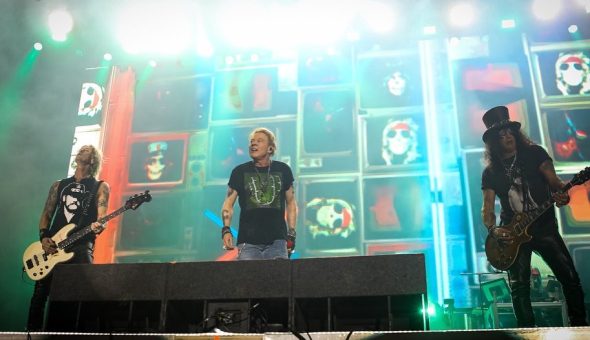 Guns N’ Roses deleitó a un Estadio Nacional a tope en Chile