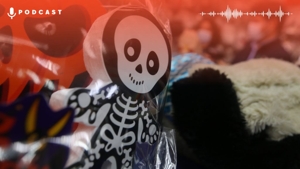 Halloween Niños Carabineros Card Web