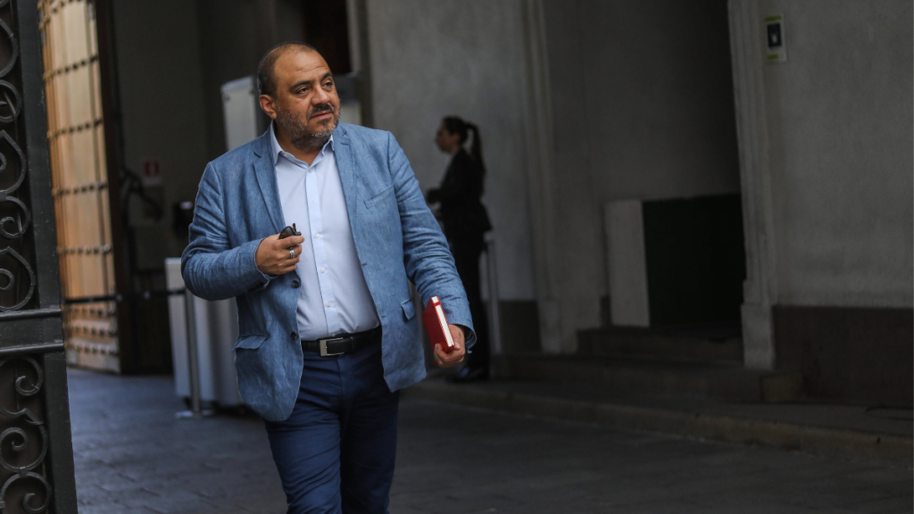 Marco Antonio Avila Ministro Educación