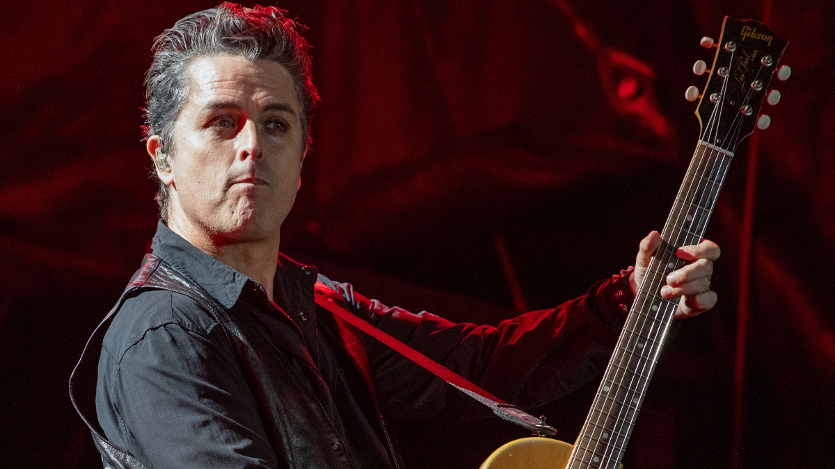 Green Day celebra año nuevo tocando a Ramones, Nirvana y más — Futuro Chile