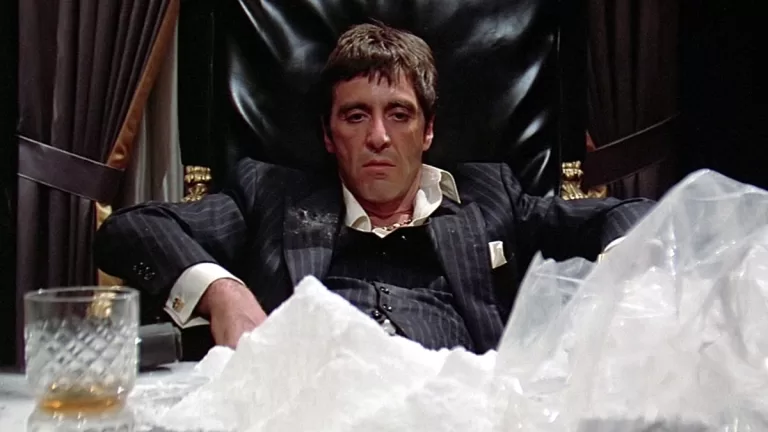 Al Pacino Scarface Web