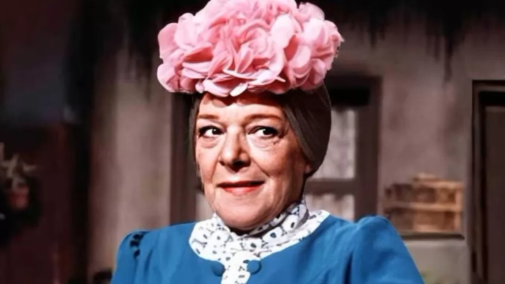 Una de las mujeres más bellas de la época": Revelan imágenes de "La Bruja del 71" antes de El Chavo del 8 — Futuro Chile