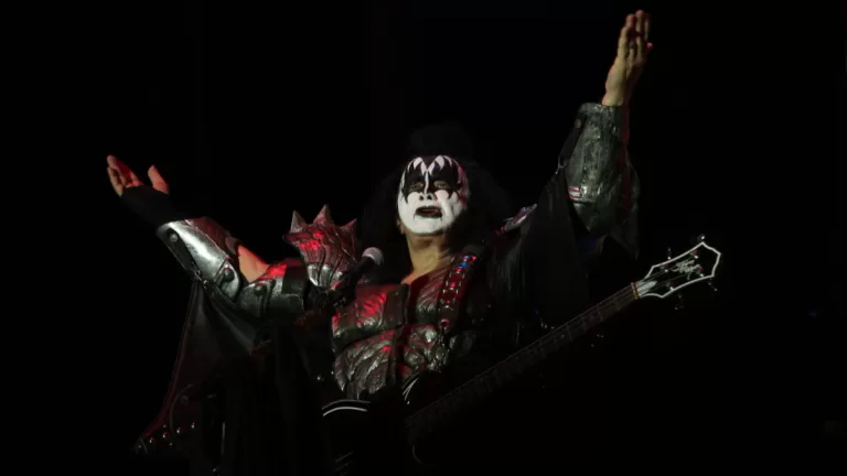 Gene Simmons Kiss