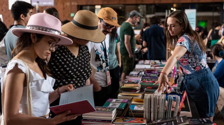 La Furia Del Libro