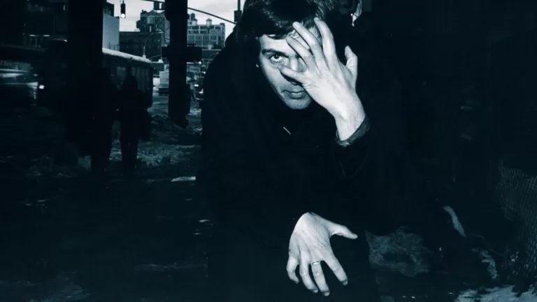 Peter Gabriel 1978 Scratch Web