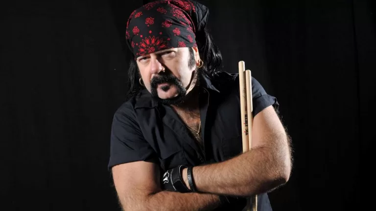 Vinnie Paul Promo Web