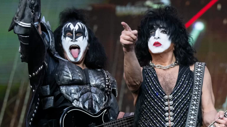 Kiss Gene Simmons Paul Stanley