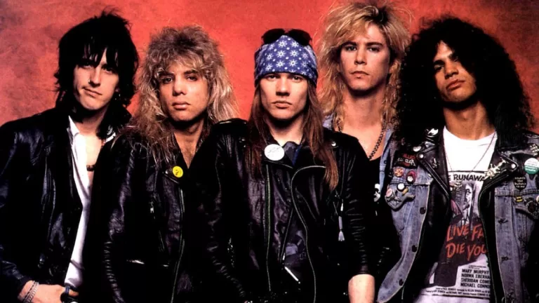 Guns N Roses 1987 Alta Web
