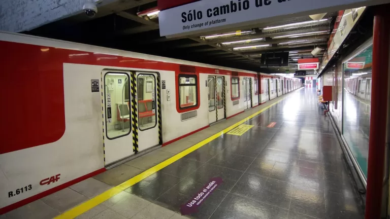 Metro Santiago 04 Octubre Web