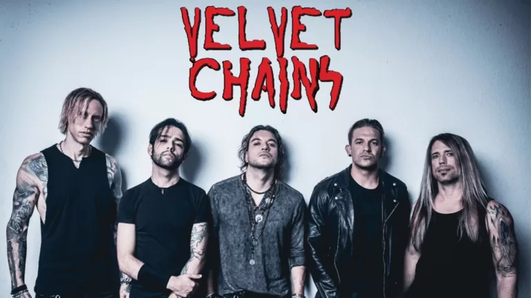 Velvet Chains