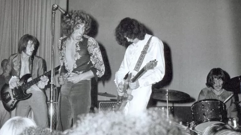 Led Zeppelin 1968 Primer Show 02 Web