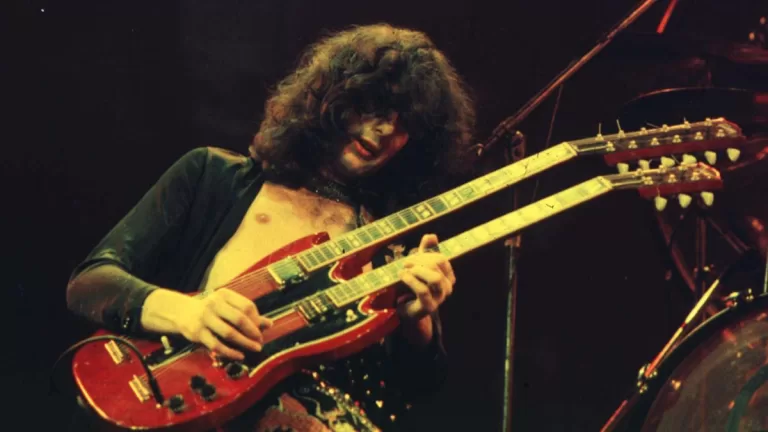 Jimmy Page 1975 Getty 03 Web