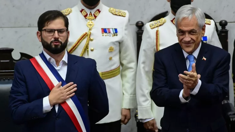 Gabriel Boric Y Sebastián Piñera