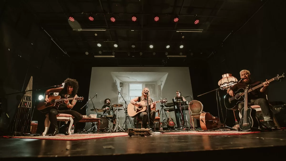 Cler Canifrú sorprende con el cover de "Hurt" de Nine Inch Nails en