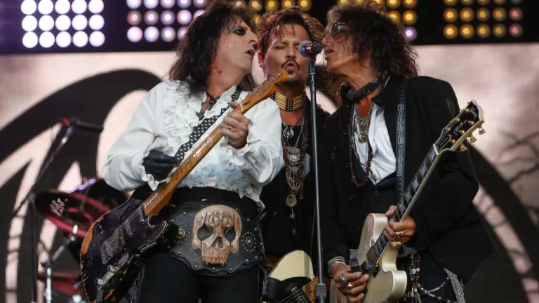 Hollywood Vampires