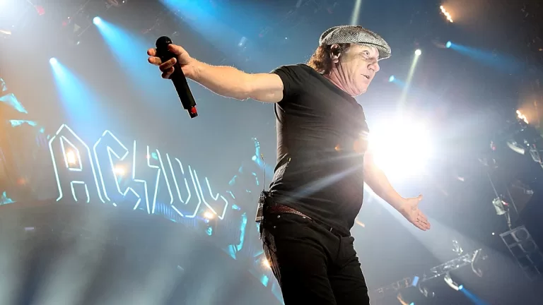 Brian Johnson, AC/DC