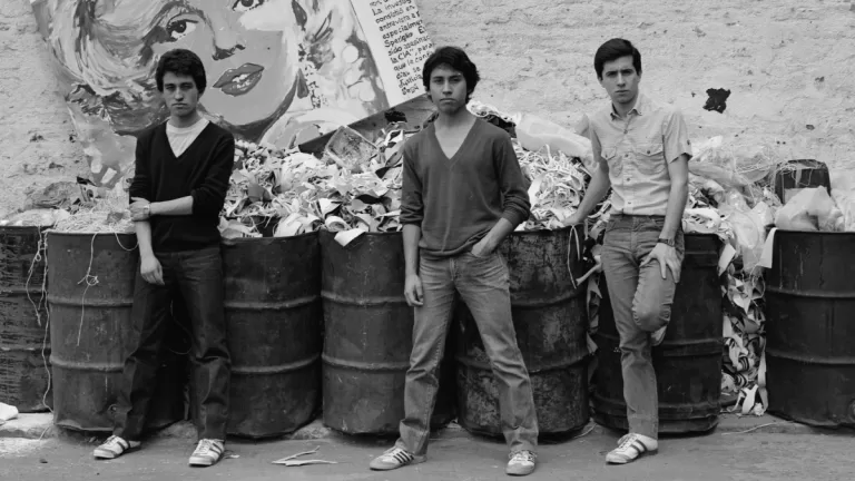 Los Prisioneros
