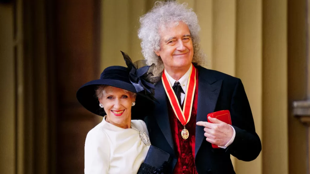 Esposa De Brian May Anita Dobson