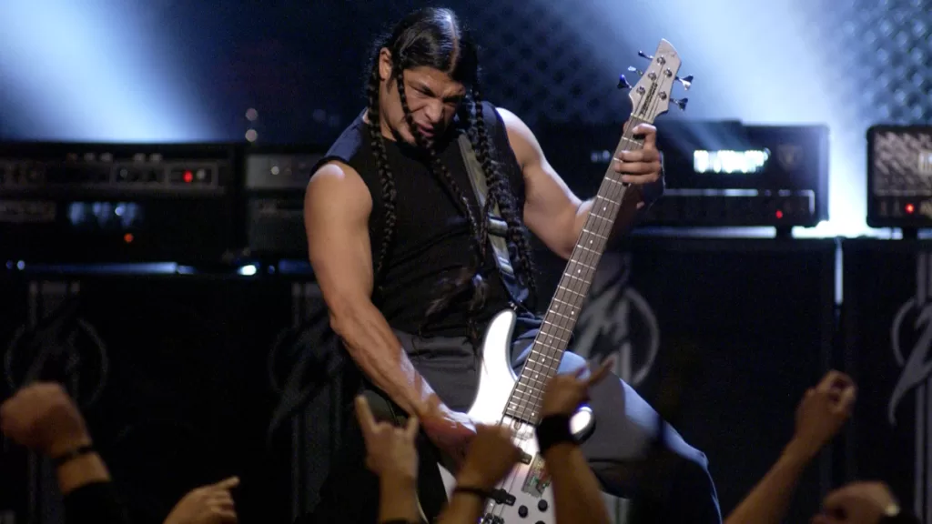 Robert Trujillo 2003 Getty Web