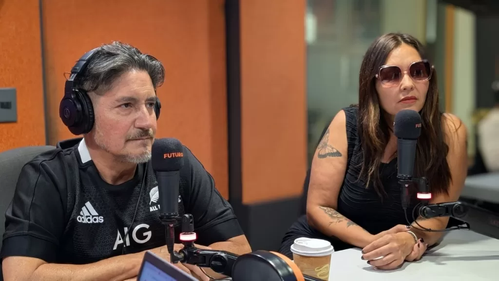 Denisse Malebrán Y Luciano Rojas Saiko PSP