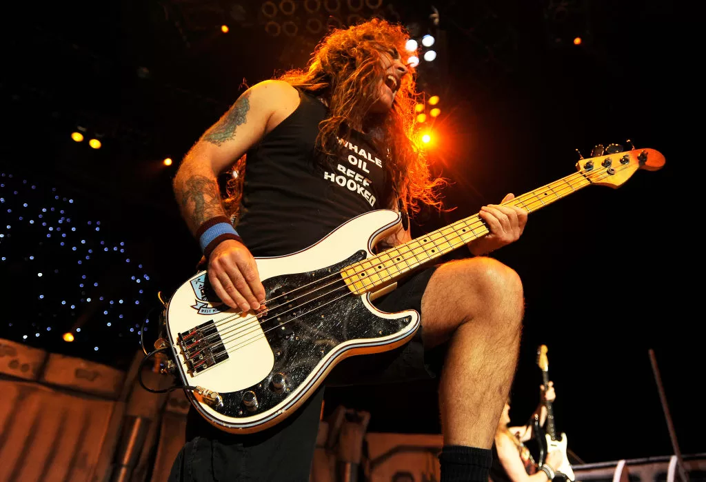 Steve Harris 