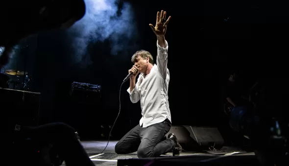 Suede en Chile 2025: Descontrol, refinamiento y rock británico en su máxima expresión