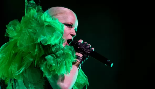 Garbage en Chile 2025: Ritual de la extravagancia, entre distorsión y devoción